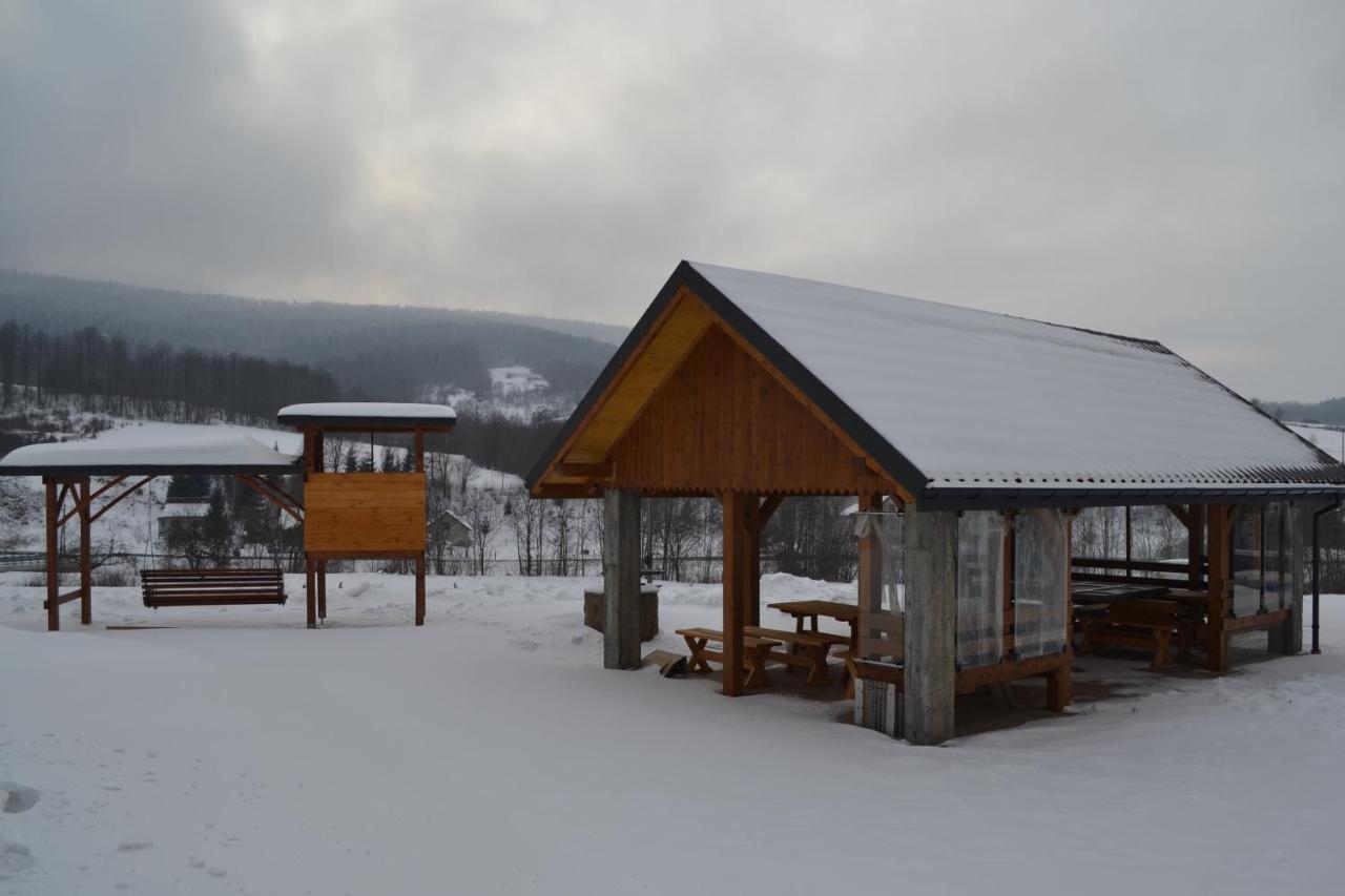 Dobranocka Hotel Malastow ภายนอก รูปภาพ