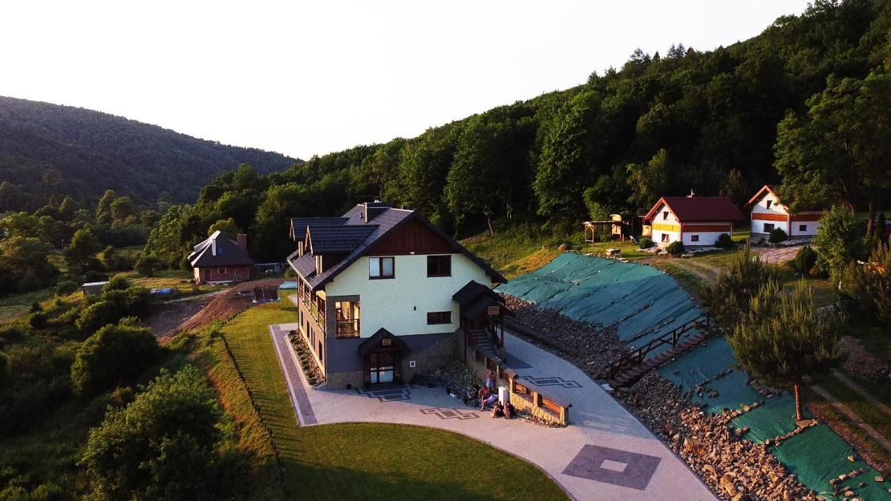 Dobranocka Hotel Malastow ภายนอก รูปภาพ